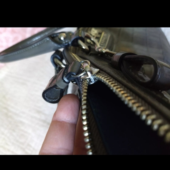 COACH Madison Lindsey Embossed Leather Crocodile Gray Bag Purse - Picture 7 of 12